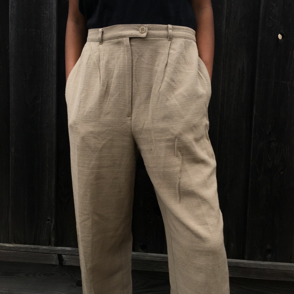 HIGH WAISTED SOFT TAN/BROWN PANTS W/POCKETS
